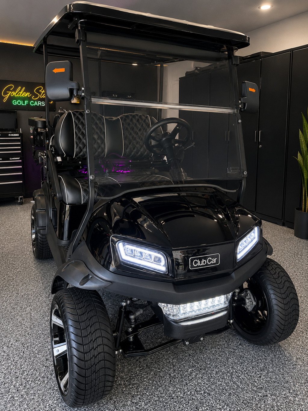 Club Car Tempo – Black Sapphire 4 Passenger